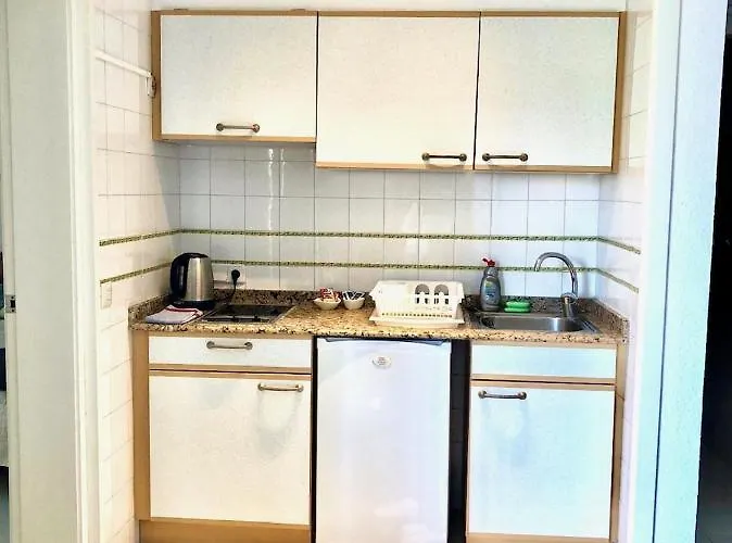 Alexia Coral 2nd Floor Stairs 1br Pool View 9 Min To Sea 5min To Town At1833 * ポルト・ダ・ポリェンサ