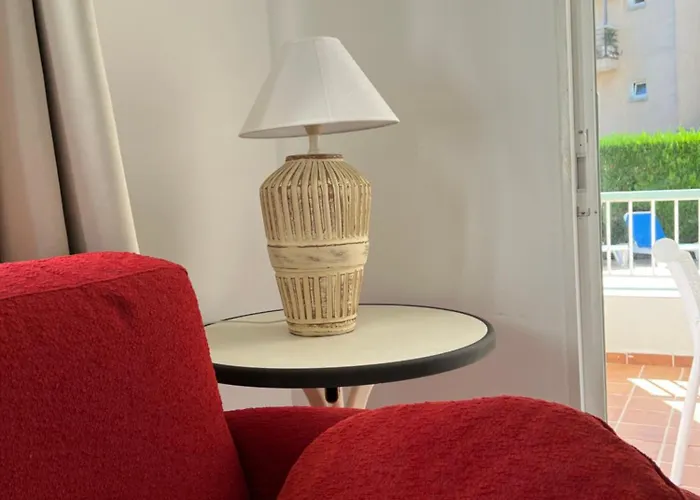 Alexia Coral 2nd Floor Stairs 1br Pool View 9 Min To Sea 5min To Town At1833 Apartment *