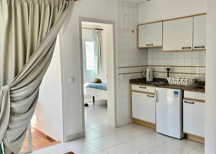 Lägenhet Alexia Coral 2nd Floor Stairs 1br Pool View 9 Min To Sea 5min To Town At1833 Port de Pollença